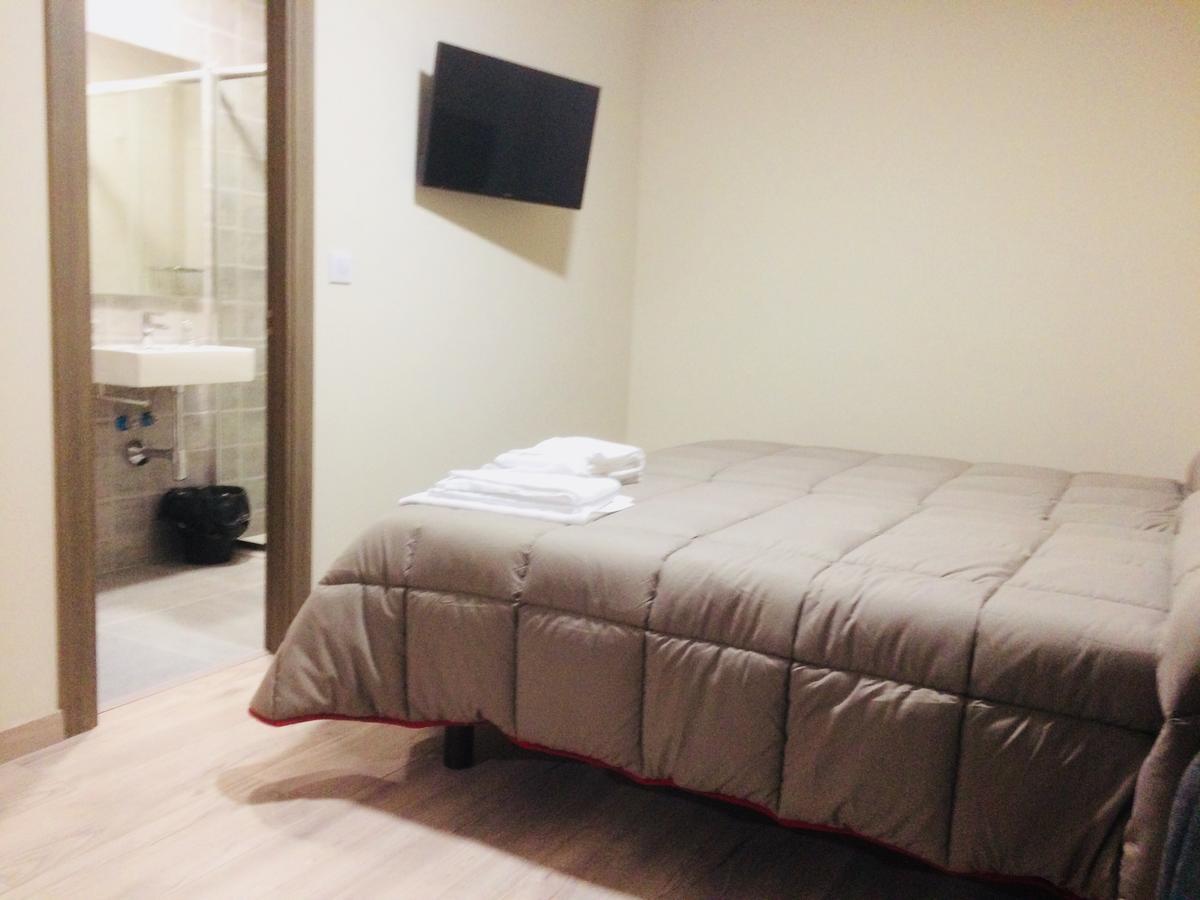 Отель Hostal Oregar Сантьяго-де-Компостела Экстерьер фото